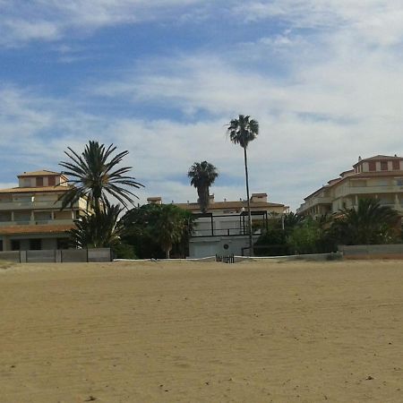 Bonito apartamento en primerla linea de playa Dénia Exterior foto