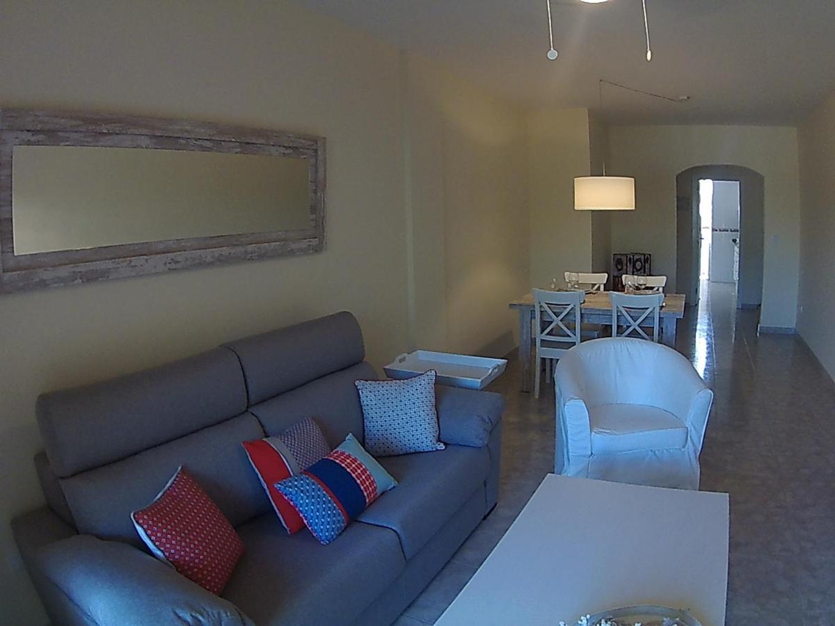 Bonito apartamento en primerla linea de playa Dénia Exterior foto