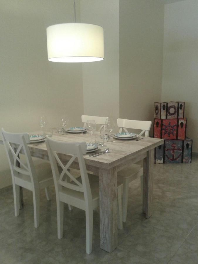 Bonito apartamento en primerla linea de playa Dénia Exterior foto