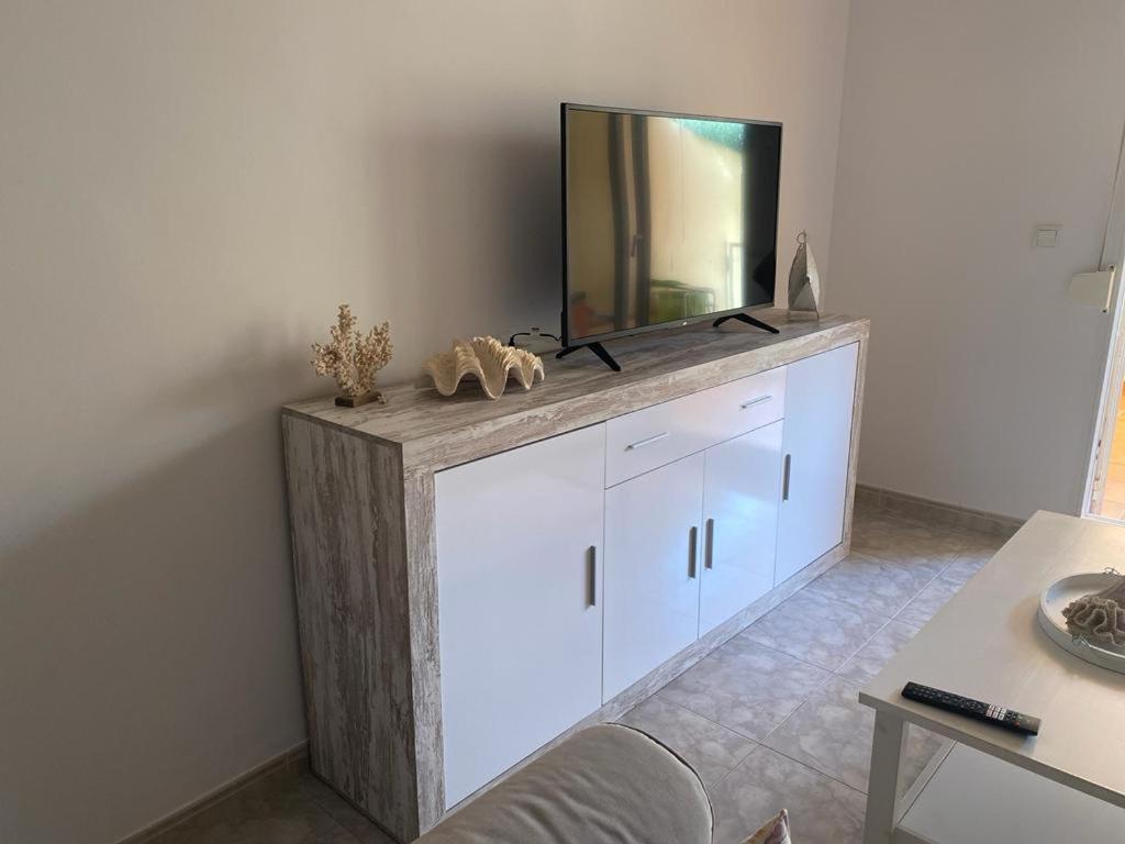 Bonito apartamento en primerla linea de playa Dénia Exterior foto